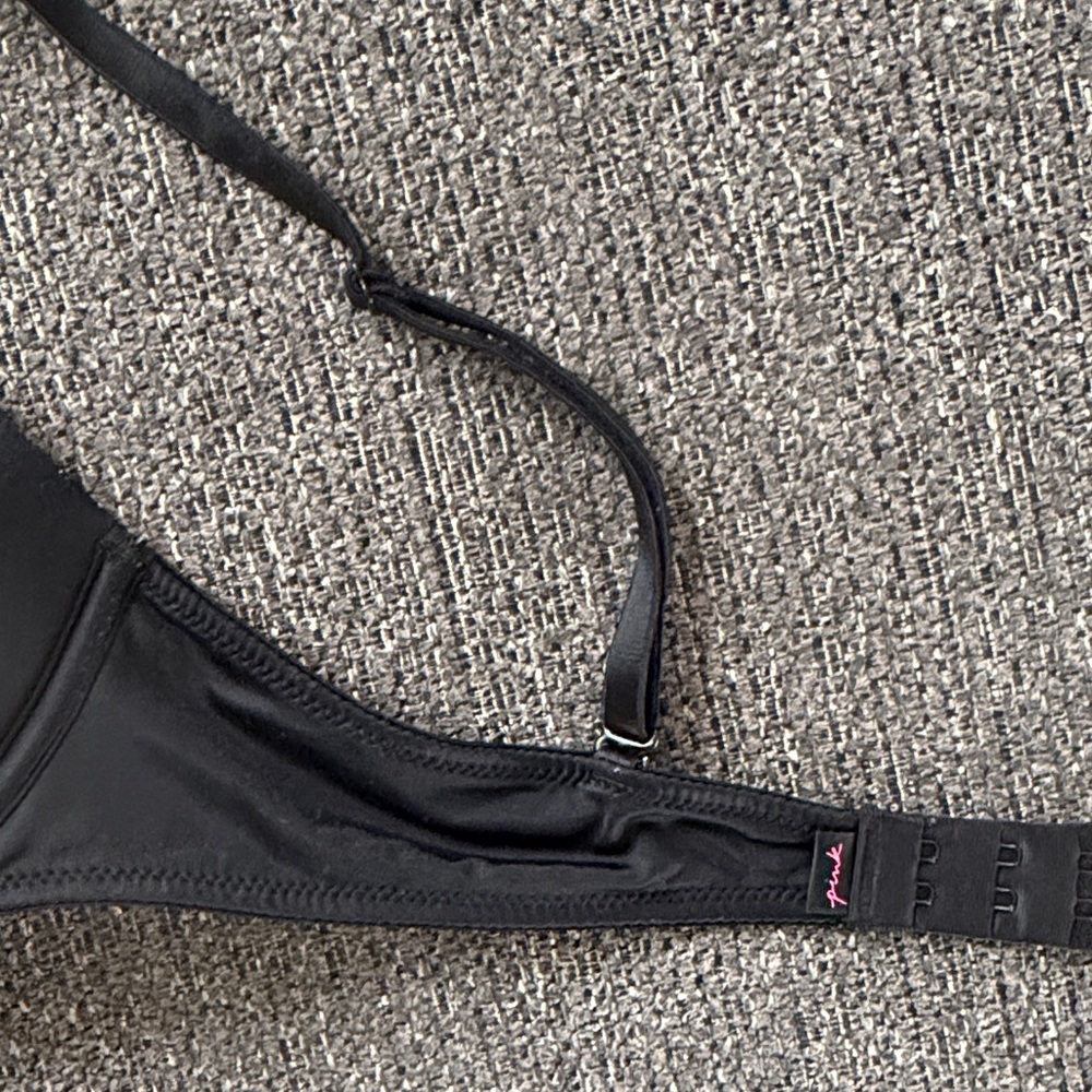 PINK Victoria's Secret Smooth Black push-up Bra - Picture 5 of 8